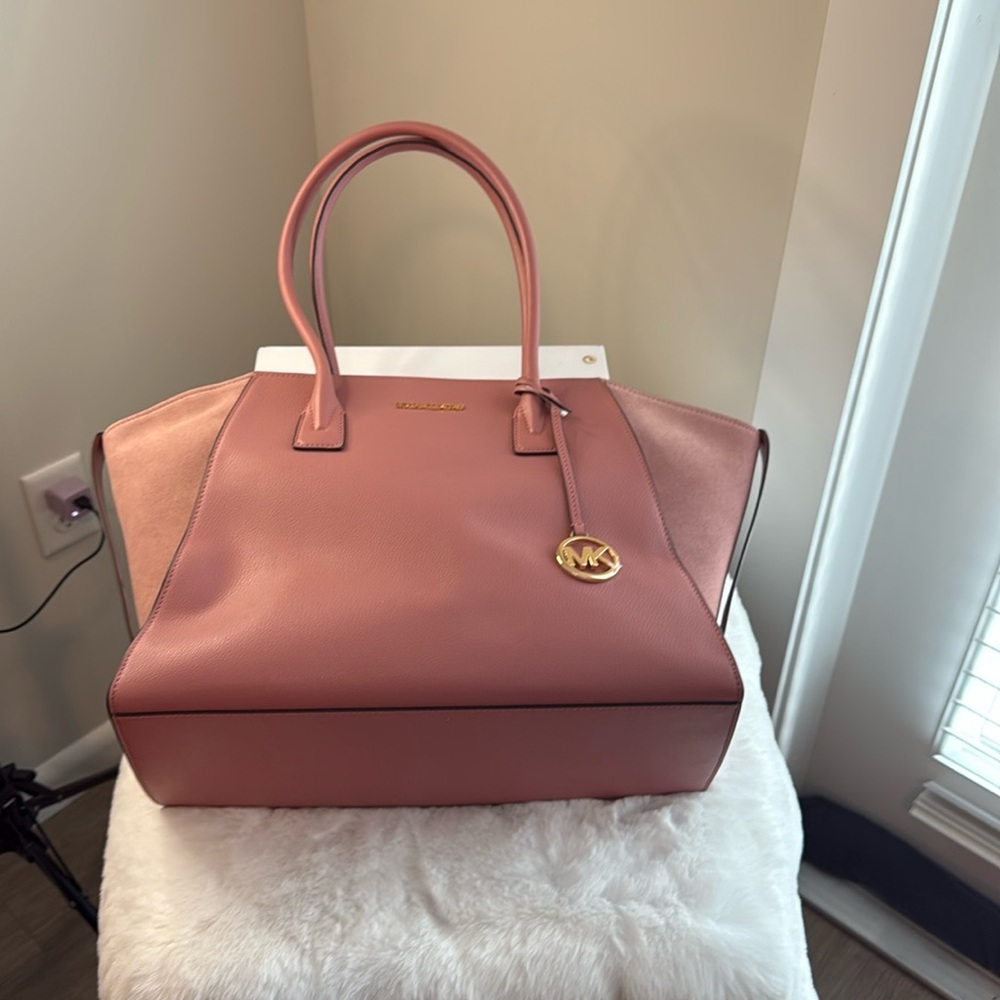 Michael Kors Avril rose colored extra large tote